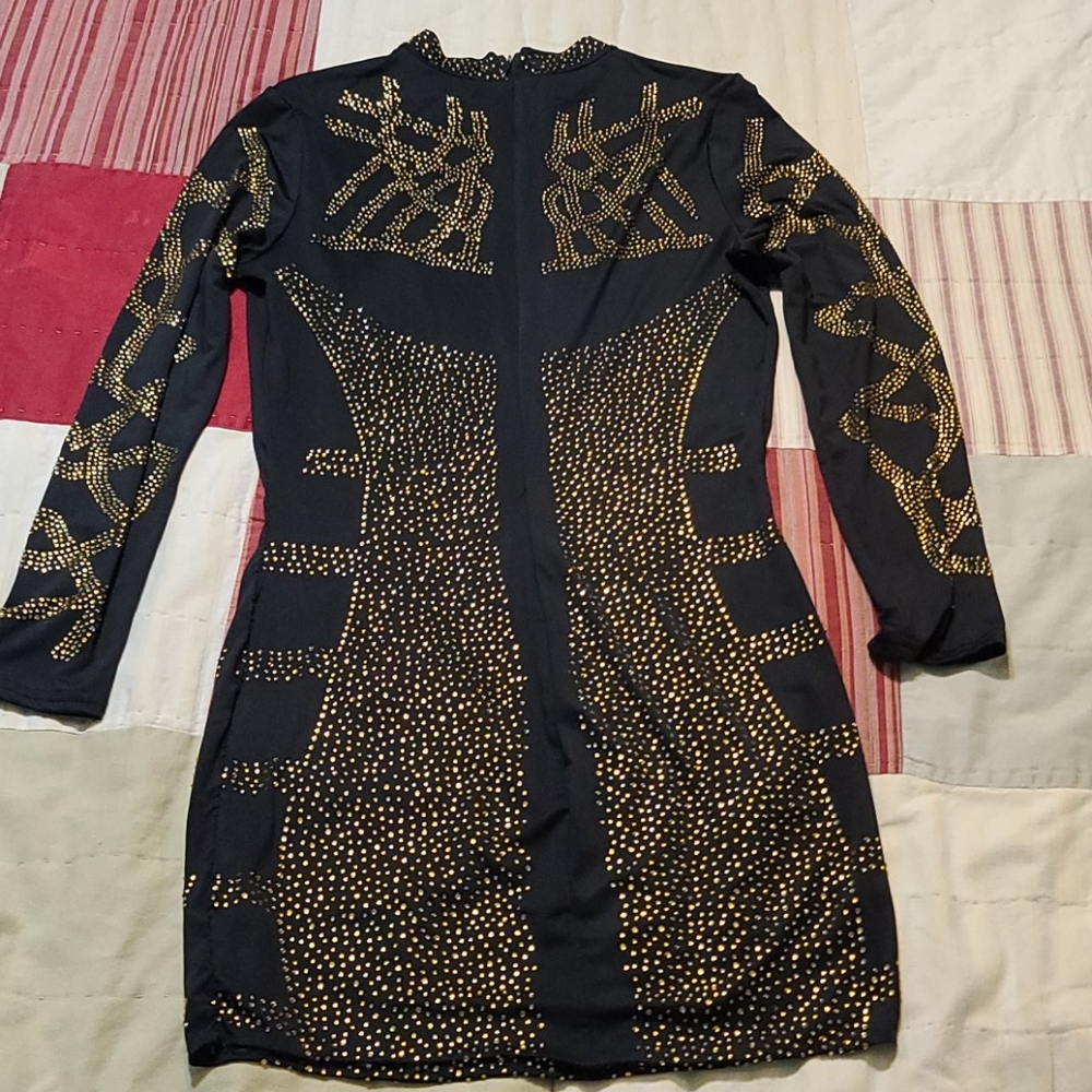 Dress - Picture 2 of 2